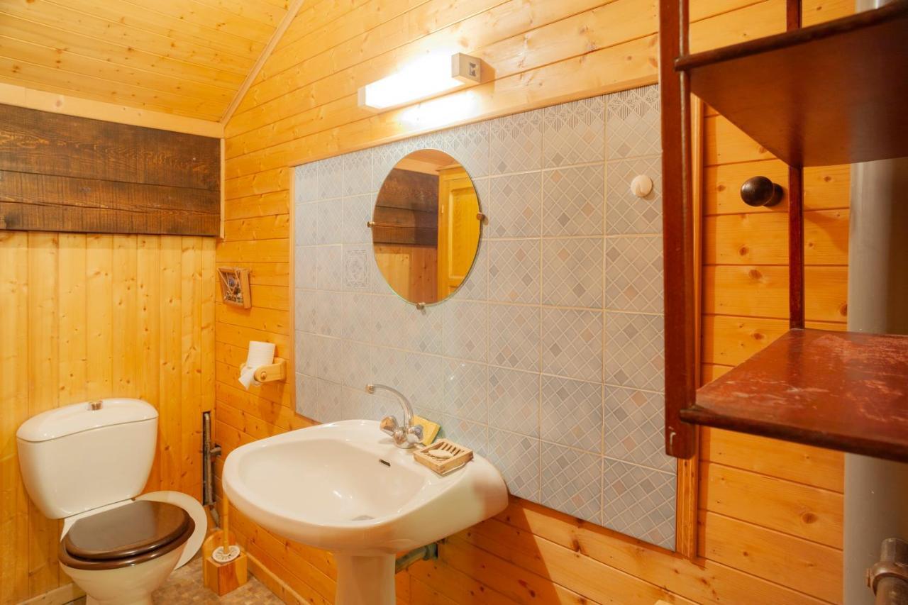 Grand Appartement Proche Gd Bornand Glieres-Val-de-Borne Exterior photo